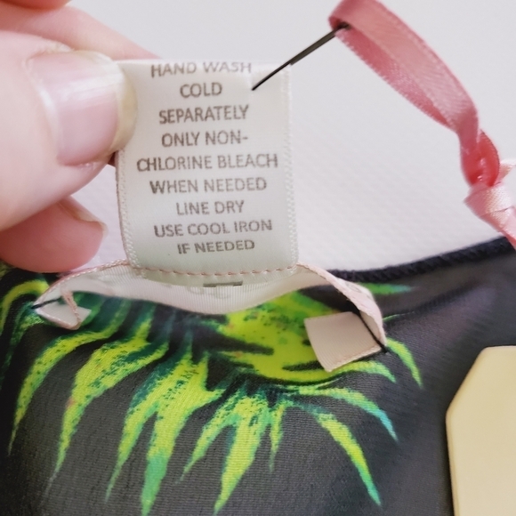 1360 * Band of Gypsies Tropical Sheer Kimono Black Green Size M/L NWT - Picture 4 of 6